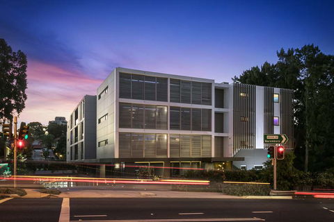 Good Life Suites - Accommodation Gold Coast 2