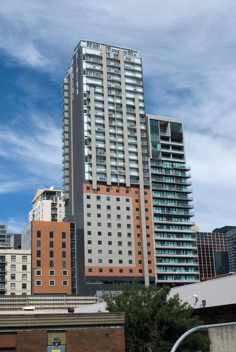 Atlantis Hotel - Accommodation Gold Coast 0