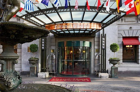 Quest Grand Hotel Melbourne - Accommodation Gold Coast 2