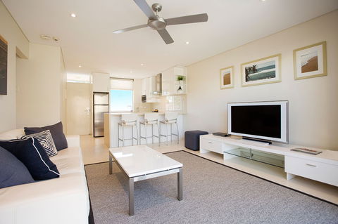 Maison Noosa Beachfront Resort - Accommodation Gold Coast 1