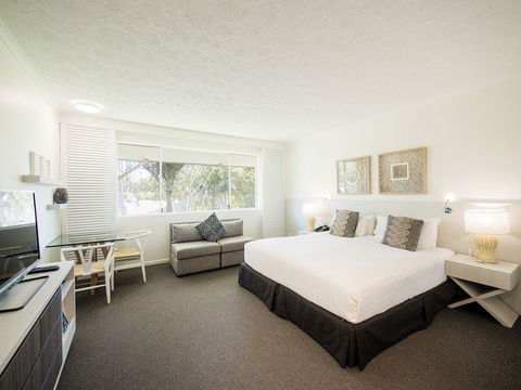 Oaks Oasis, Caloundra - Accommodation Gold Coast 2