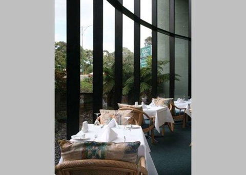 Quality Hotel Manor - Accommodation Gold Coast 11