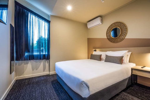 Nightcap at Manhattan Hotel - Accommodation Gold Coast 4