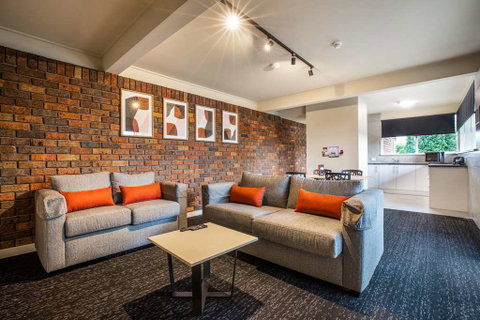 Nightcap at Manhattan Hotel - Accommodation Gold Coast 8