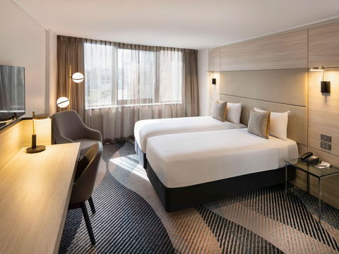 Novotel Sydney Parramatta - Gold Coast 4U 4