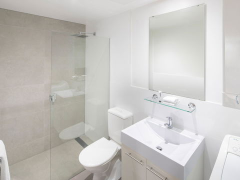 Mantra Castle Hill - Gold Coast 4U 10