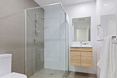 Astra Apartments Parramatta - Skyrise - Gold Coast 4U 5