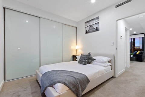 Astra Apartments Parramatta - Skyrise - Gold Coast 4U 15