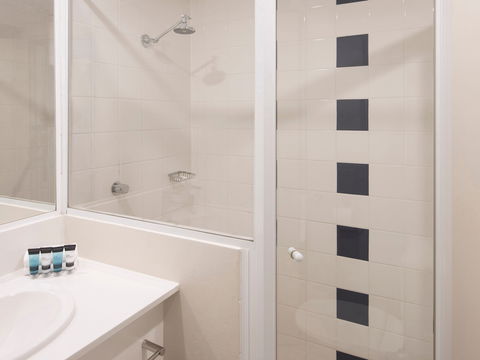 Mercure Sydney Blacktown - Gold Coast 4U 15