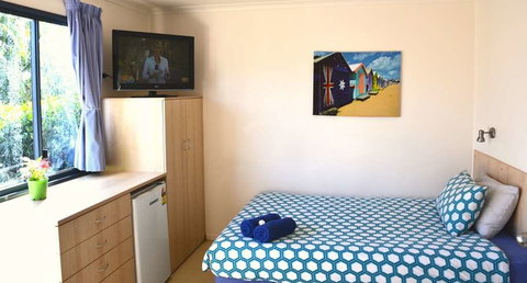 Vitrinite Village of Middlemount - Accommodation Gold Coast 4