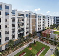 Meriton Suites Sydney Airport - 1 Gold Coast