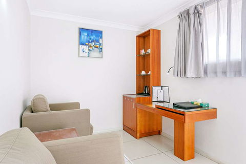 Comfort Inn & Suites Burwood - Gold Coast 4U 13