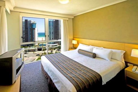 Mantra Twin Towns Coolangatta - Accommodation Gold Coast 1