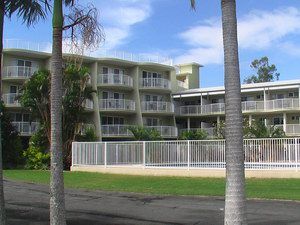 Cabarita Lake Apartments - Accommodation Gold Coast 0