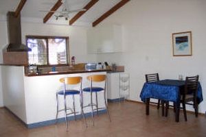 Hillcrest Mountain View Retreat - Accommodation Gold Coast 9