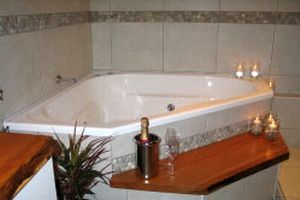 Hillcrest Mountain View Retreat - Accommodation Gold Coast 10