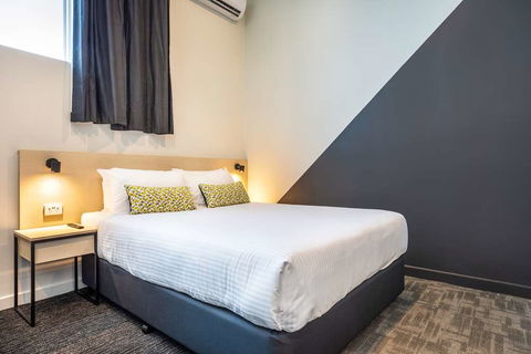 Nightcap at Seaford Hotel - Accommodation Gold Coast 8