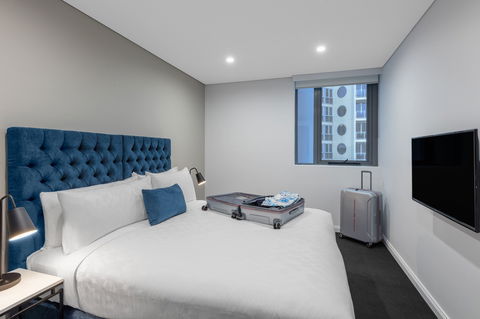 Meriton Suites Bondi Junction - Accommodation Gold Coast 4