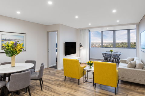 Meriton Suites Bondi Junction - Accommodation Gold Coast 10