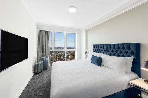 Meriton Suites Bondi Junction - Accommodation Gold Coast 12