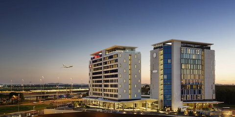 Pullman Brisbane Airport Hotel - 1 Gold Coast 1