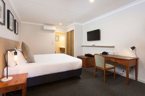 Brisbane International - Virginia - Gold Coast 4U 1
