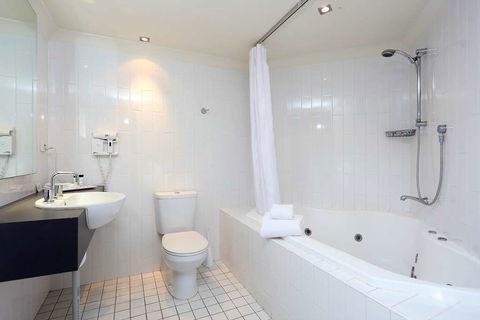 Brisbane International - Virginia - Gold Coast 4U 5