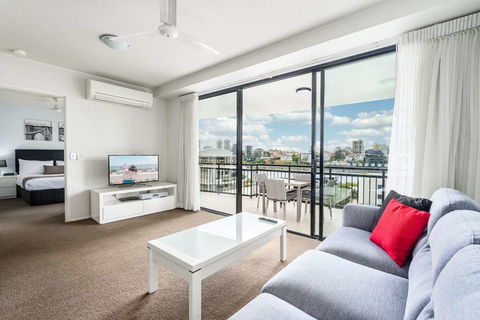 The Docks On Goodwin - Accommodation Gold Coast 3