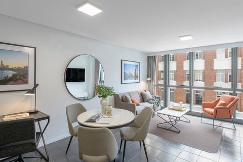 Meriton Suites Adelaide Street, Brisbane - Accommodation Gold Coast 10