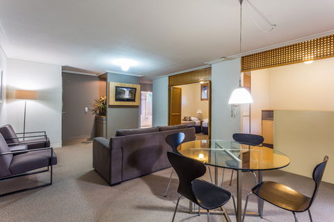 The Airport International Motel - Accommodation Gold Coast 6