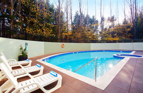 Crowne Plaza Canberra - Gold Coast 4U 7
