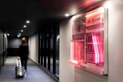 Midnight Hotel, Autograph Collection - Accommodation Gold Coast 3