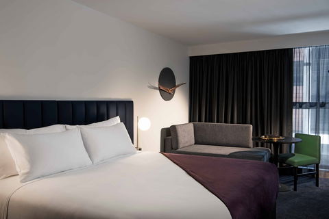 Midnight Hotel, Autograph Collection - Accommodation Gold Coast 4