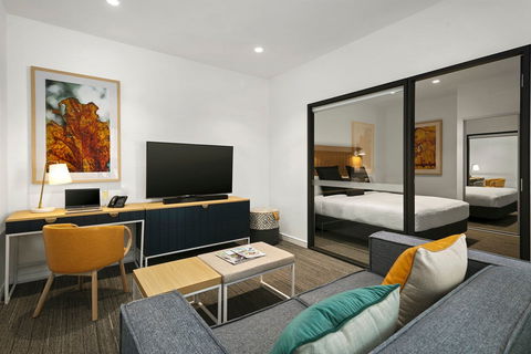 Quest Canberra City Walk - Gold Coast 4U 6
