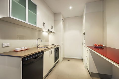 Quest Canberra - Gold Coast 4U 3