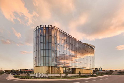 Vibe Hotel Canberra Airport - Accommodation Gold Coast 0