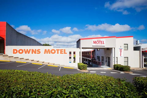 Downs Motel - Accommodation Gold Coast 1