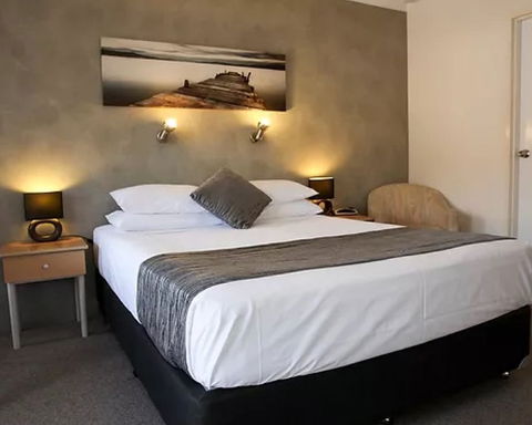 Bella Villa Motor Inn - Accommodation Gold Coast 0