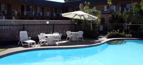 Bella Villa Motor Inn - Accommodation Gold Coast 1