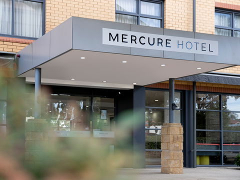 Mercure Sydney Blacktown - Accommodation Gold Coast 1