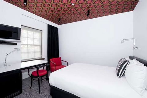 Peppers Gallery Hotel, Canberra - Gold Coast 4U 2