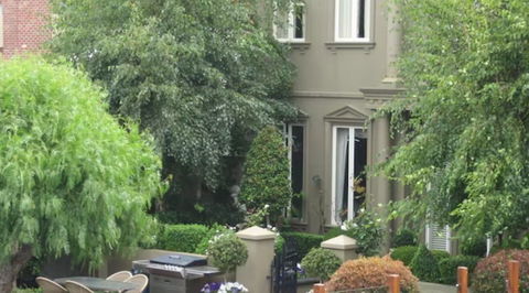 Gallery Apartments - Gold Coast 4U 1