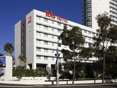 Hotel Ibis Sydney Olympic Park - Gold Coast 4U 0