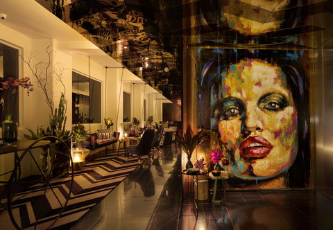 Adelphi Hotel - Accommodation Gold Coast 2