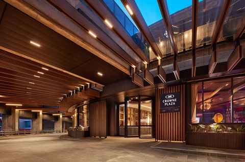 Crowne Plaza Melbourne - Accommodation Gold Coast 1