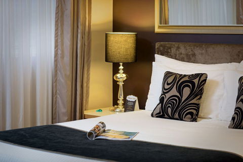 Treasury On Collins Hotel - Accommodation Gold Coast 2