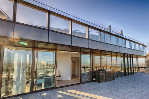 Orange Stay Apartments - Accommodation Gold Coast 2