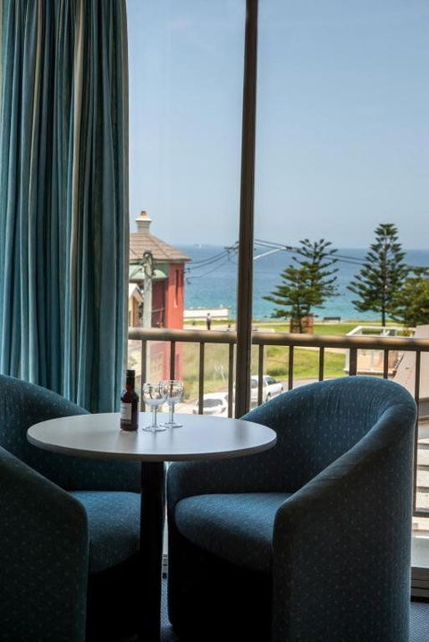 Alloggio Newcastle Beach Hotel - Accommodation Gold Coast 1