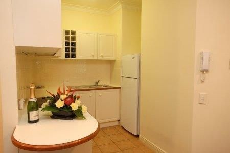ULTIQA Rothbury Hotel - Gold Coast 4U 2