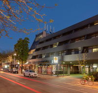 Comfort Hotel Adelaide Meridien - Gold Coast 4U